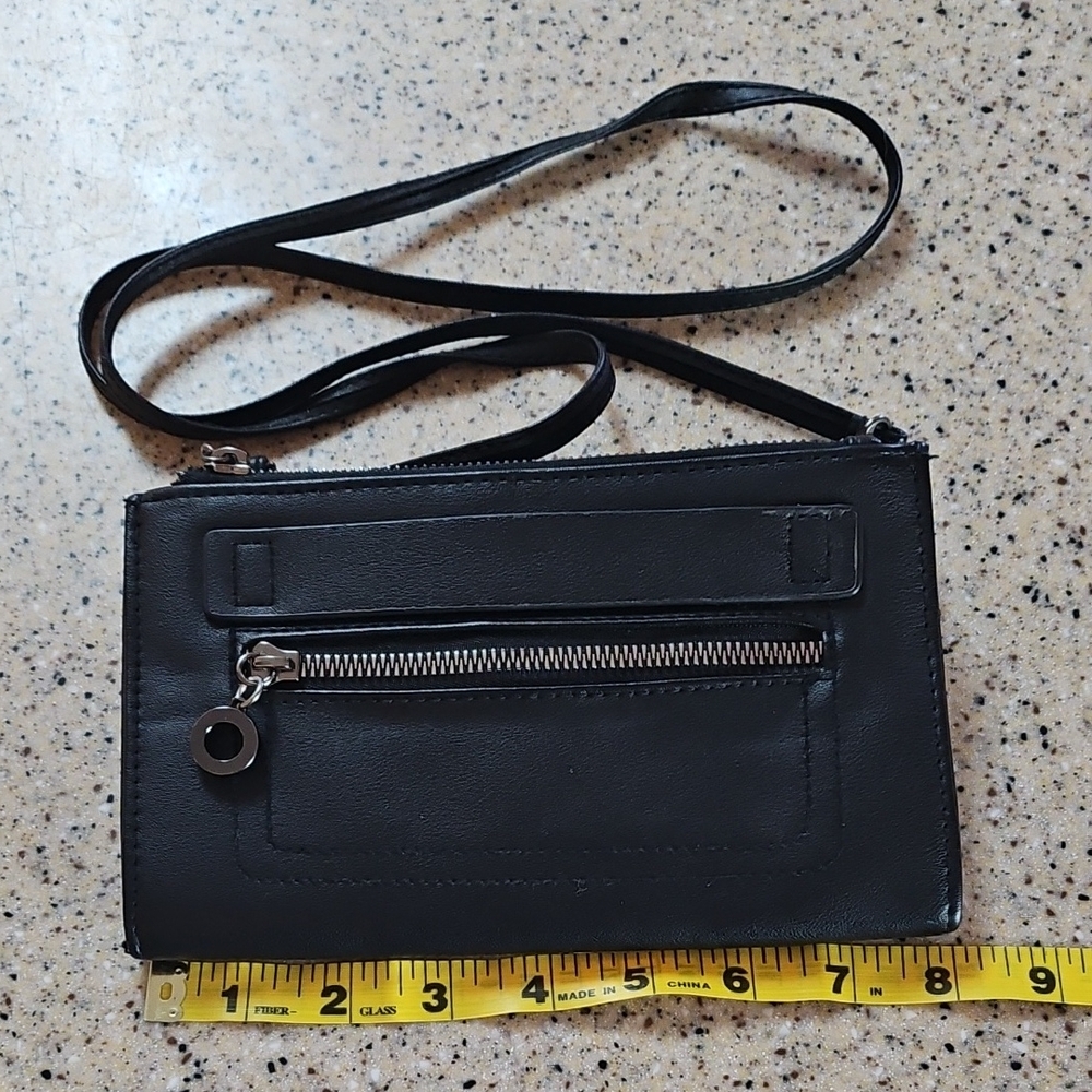 NWOT Black Crossbody